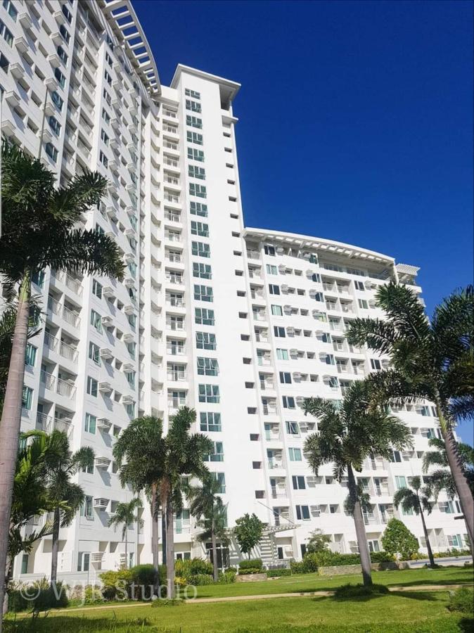 مونتنلوبا Anuva Deluxe Couple Suite المظهر الخارجي الصورة